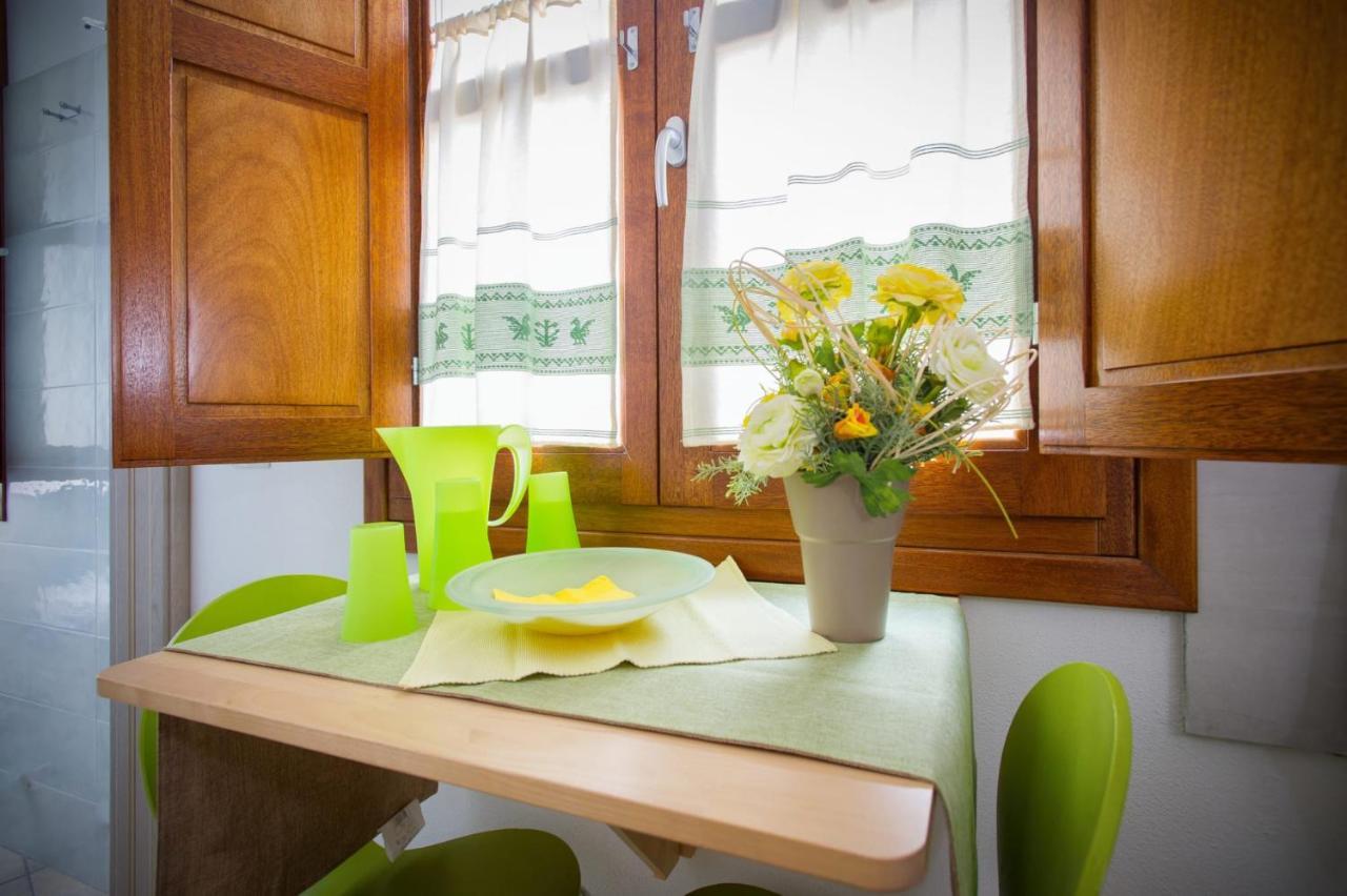 Holiday Room Sa Tebia Oristano Eksteriør bilde