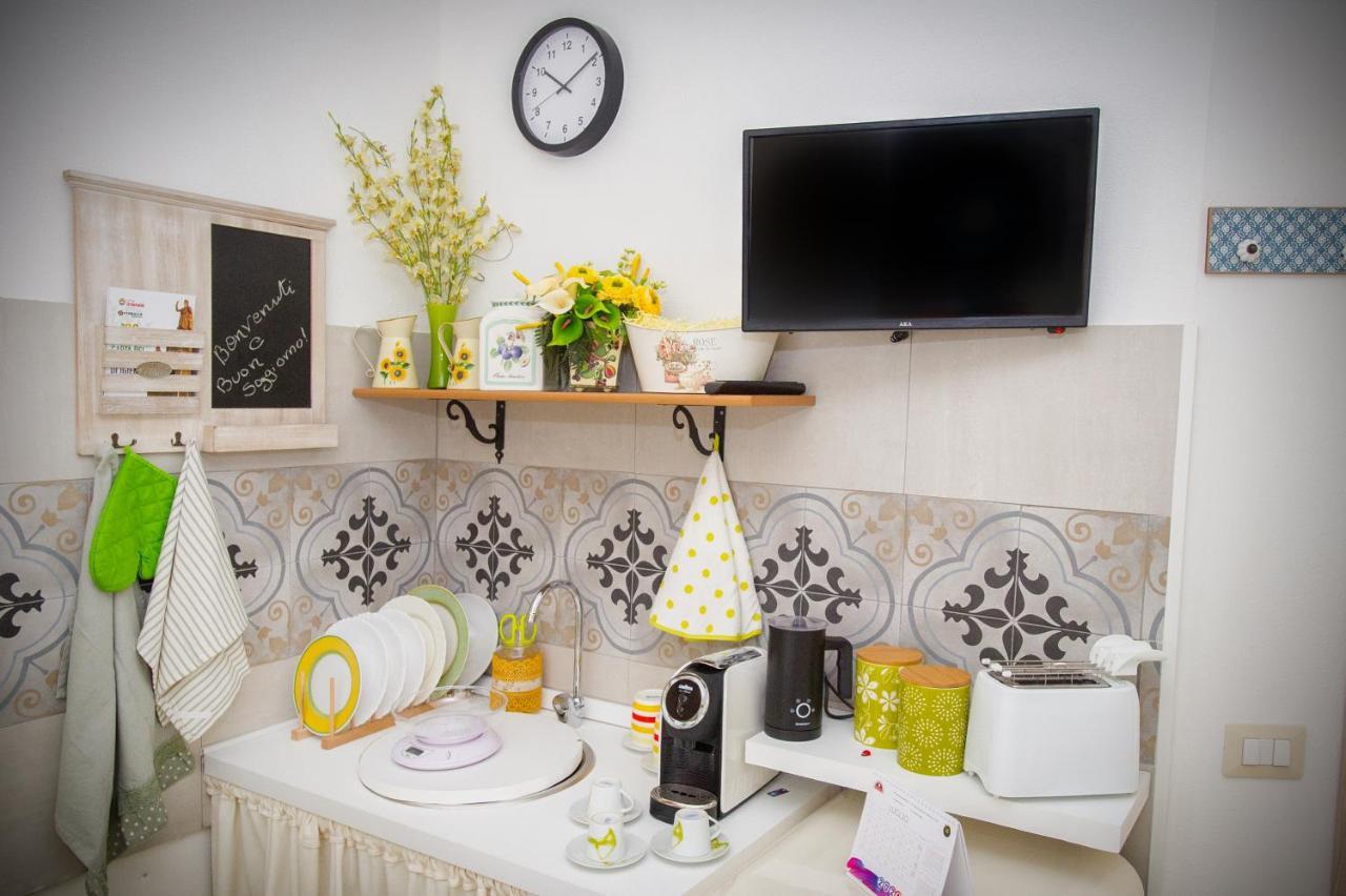 Holiday Room Sa Tebia Oristano Eksteriør bilde
