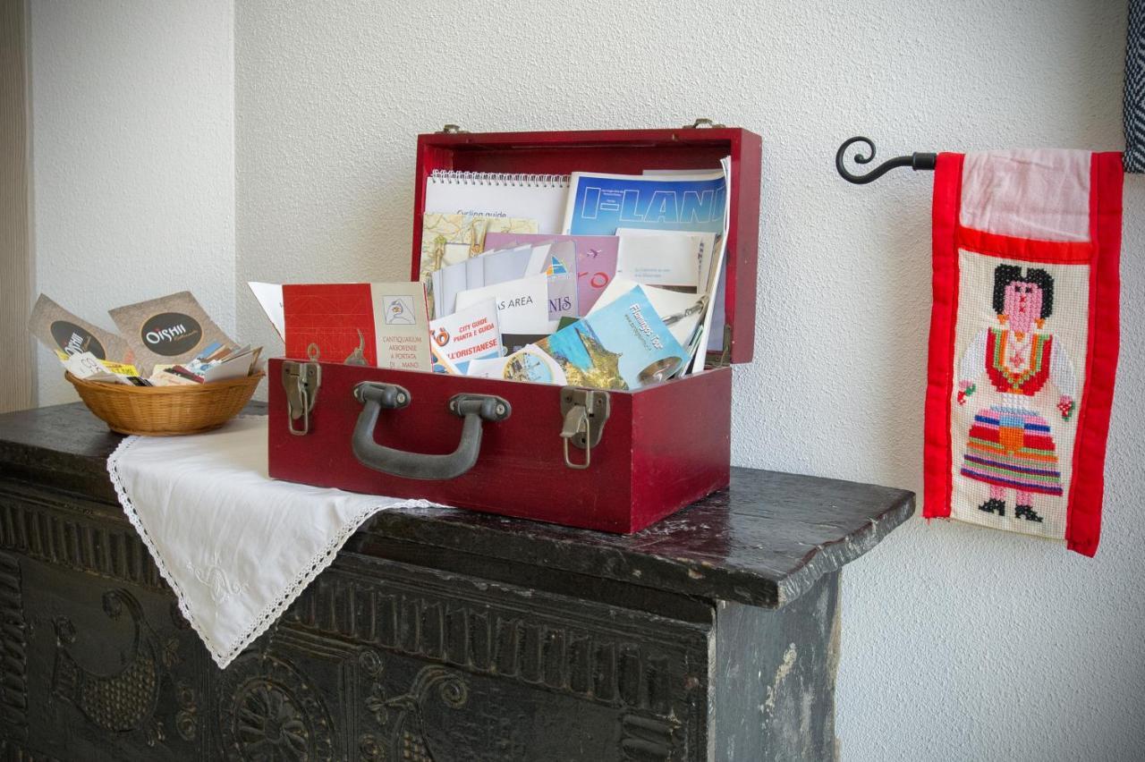 Holiday Room Sa Tebia Oristano Eksteriør bilde