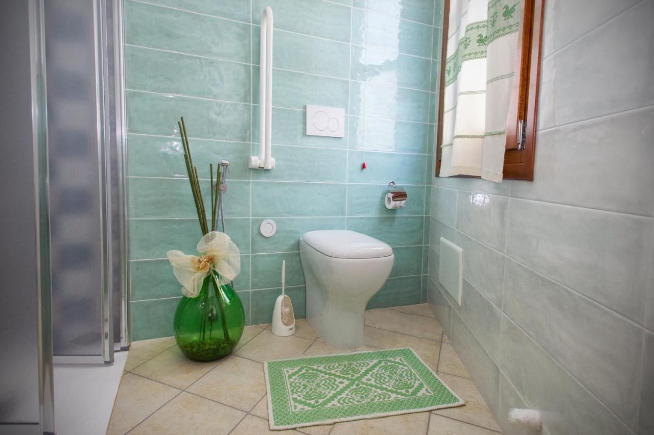 Holiday Room Sa Tebia Oristano Eksteriør bilde